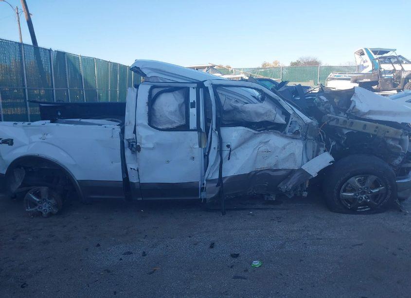 Photo 12 of 2020 Ford F-150 LARIAT (VIN 1FTFX1E58LKE15088)