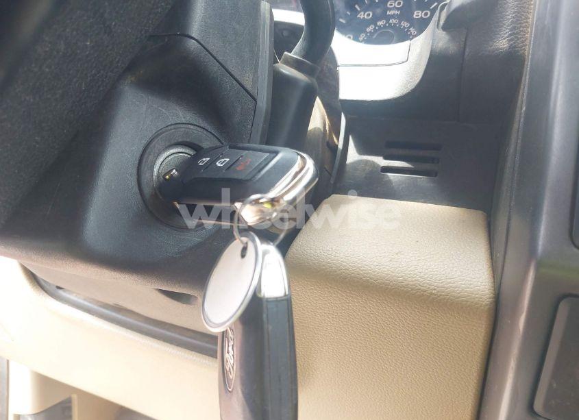 Photo 11 of 2018 Ford F-150 XLT (VIN 1FTFX1E59JFB49943)