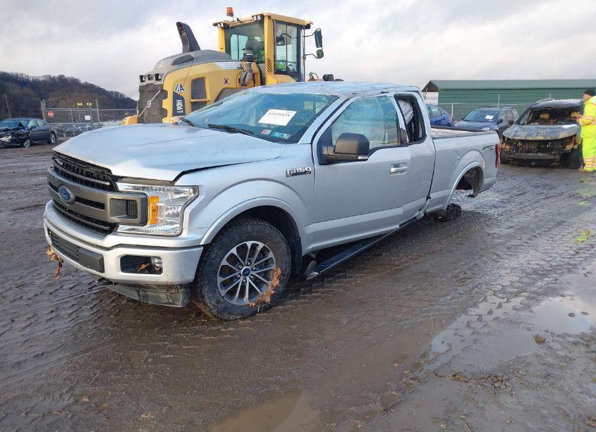 Photo 2 of 2018 Ford F-150 XLT (VIN 1FTFX1E59JKD41967)
