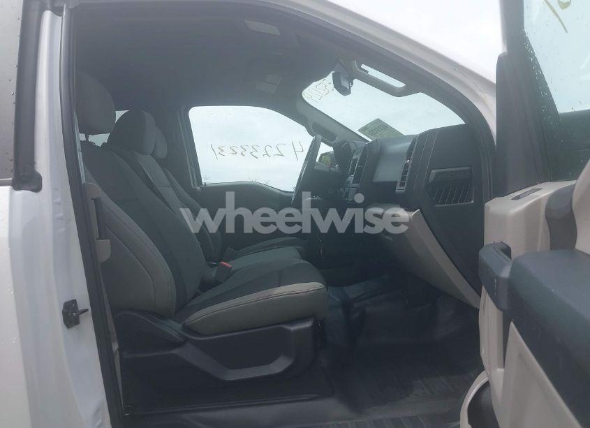 Photo 5 of 2018 Ford F-150 XL (VIN 1FTFX1E59JKE52129)