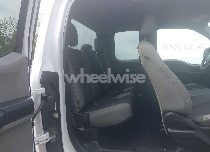 Photo 8 of 2018 Ford F-150 XL (VIN 1FTFX1E59JKE52129)