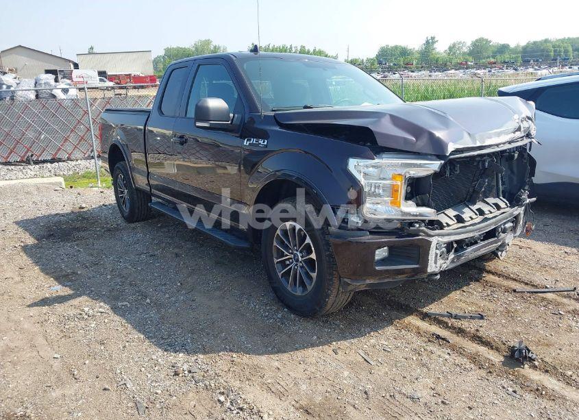 2018 Ford F-150 XLT (VIN 1FTFX1E59JKG09710) main photo