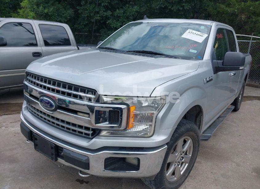 Photo 2 of 2019 Ford F-150 XLT (VIN 1FTFX1E59KKC12581)