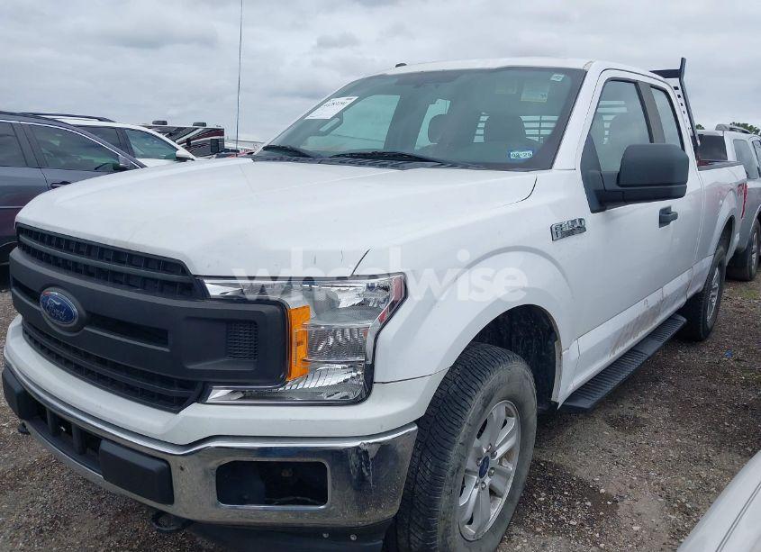 Photo 2 of 2018 Ford F-150 XL (VIN 1FTFX1E5XJKC62694)