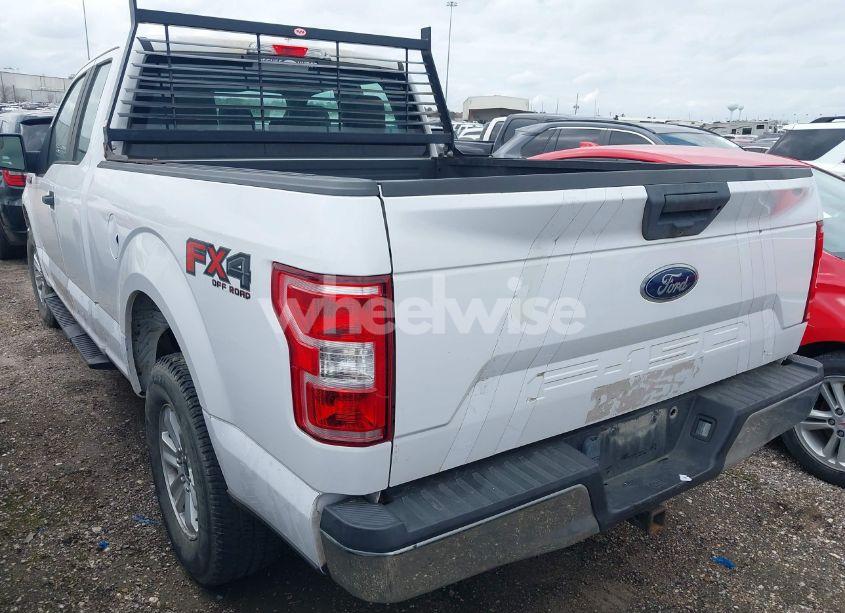 Photo 3 of 2018 Ford F-150 XL (VIN 1FTFX1E5XJKC62694)