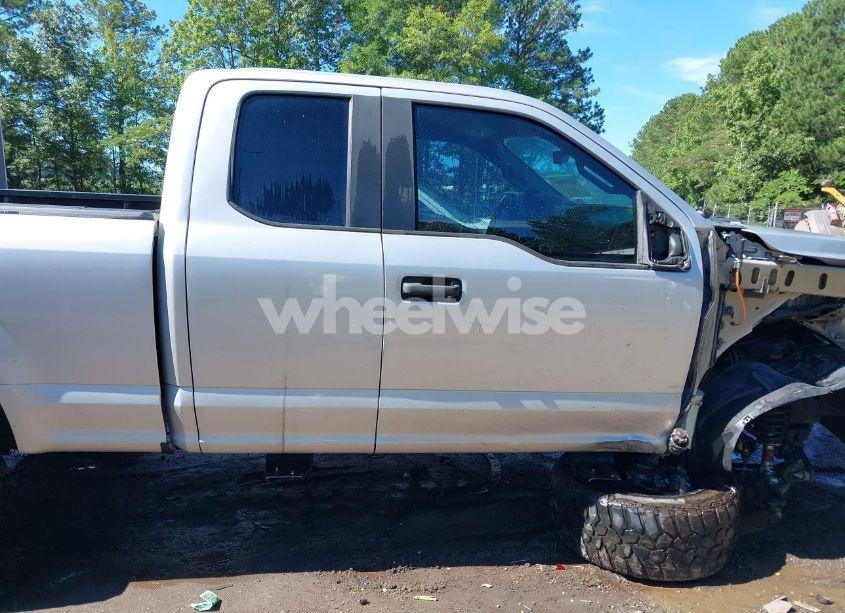 Photo 14 of 2019 Ford F-150 XL (VIN 1FTFX1E5XKKF11013)