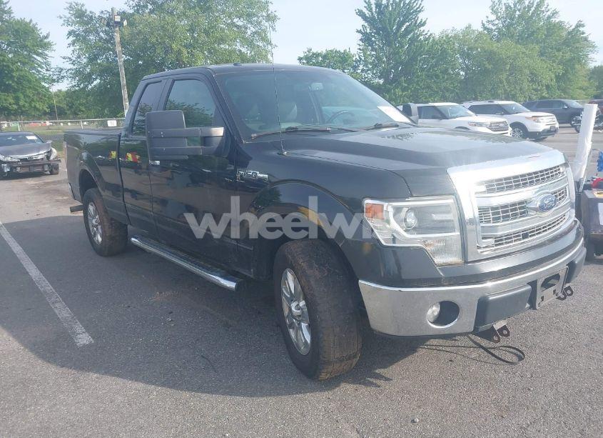 2014 Ford F-150 XLT (VIN 1FTFX1E68EFD06134) main photo
