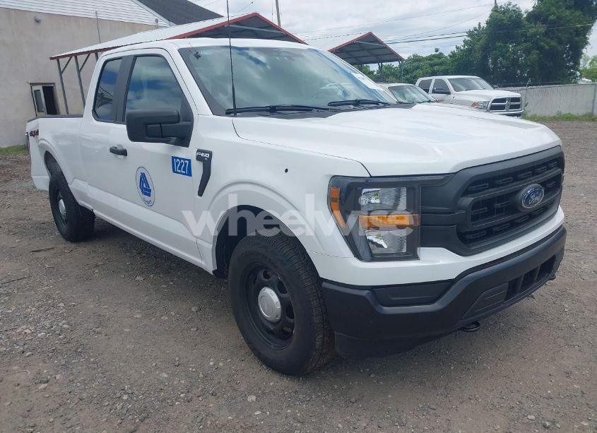 2023 Ford F-150 XL (VIN 1FTFX1E87PKF79125) main photo