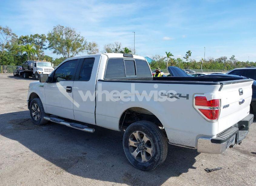 Photo 3 of 2014 Ford F-150 XLT (VIN 1FTFX1EF0EFA70823)