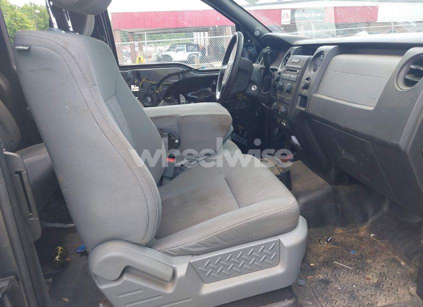 Photo 5 of 2014 Ford F-150 STX (VIN 1FTFX1EF0EFC60346)