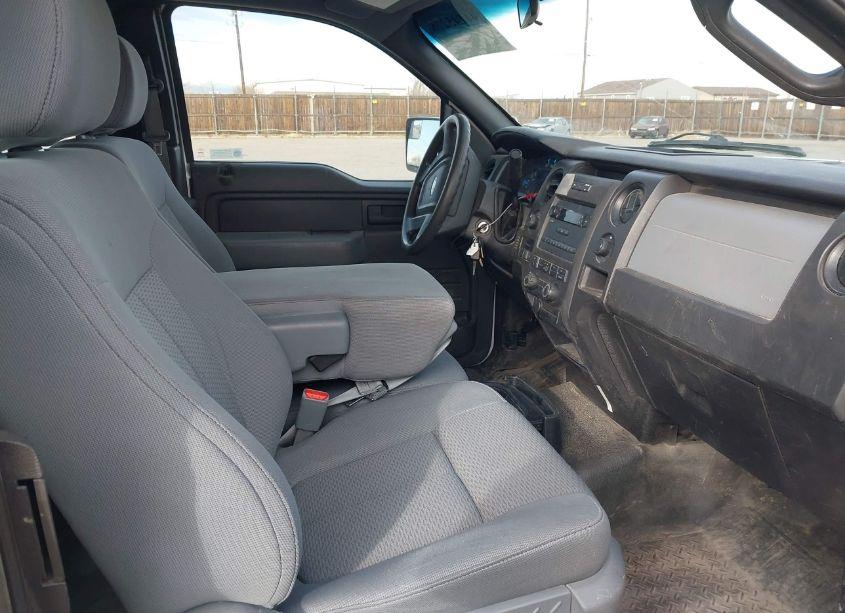 Photo 5 of 2014 Ford F-150 XL (VIN 1FTFX1EF0EKE58531)