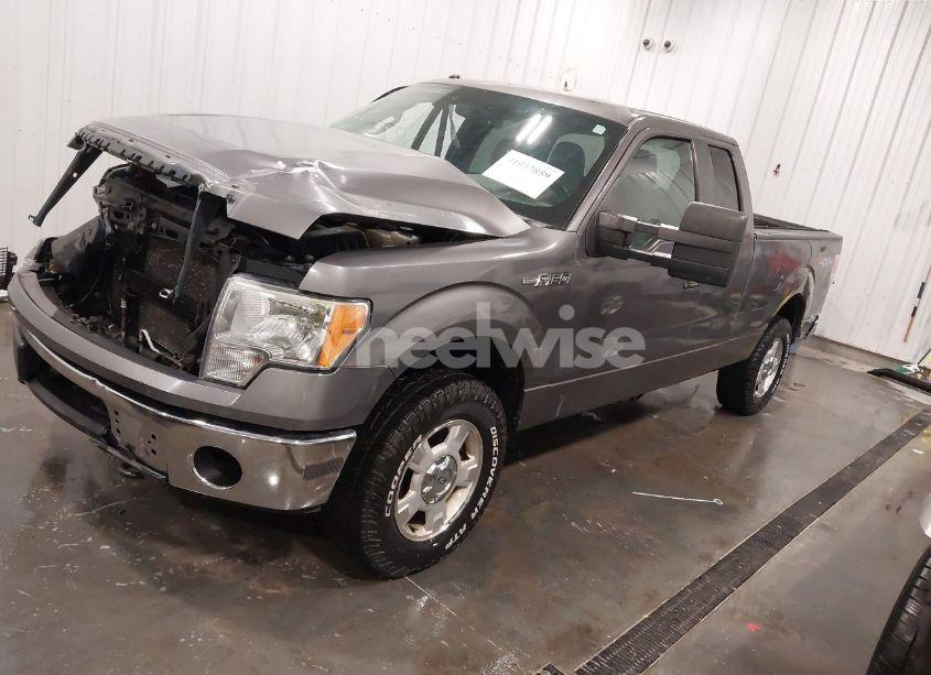 Photo 2 of 2012 Ford F-150 XLT (VIN 1FTFX1EF1CKD19733)