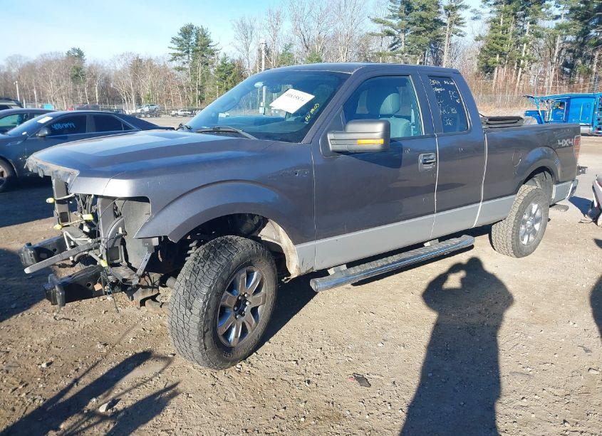 Photo 2 of 2014 Ford F-150 XLT (VIN 1FTFX1EF1EKE15767)