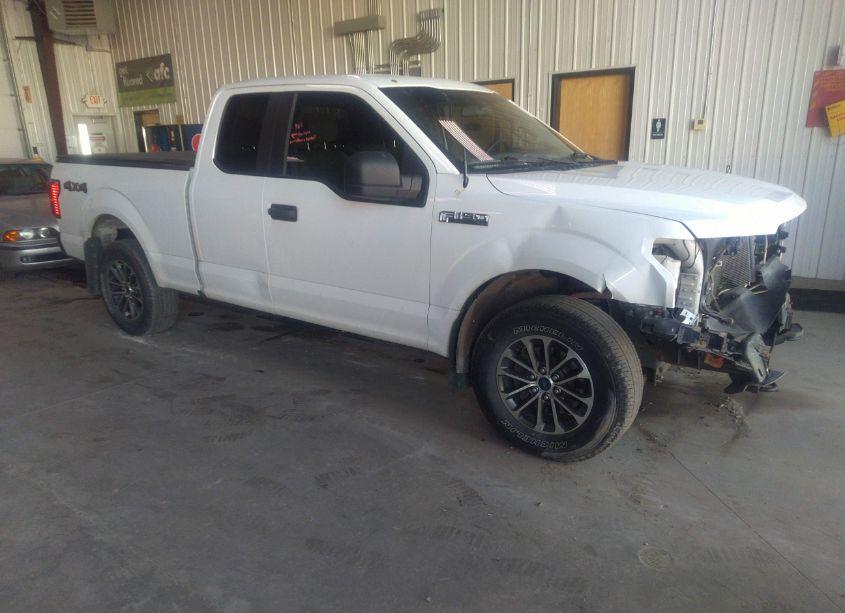 2015 Ford F-150 XL (VIN 1FTFX1EF1FFC22450) main photo