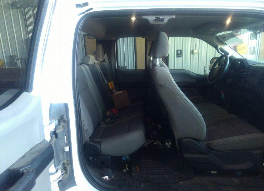 Photo 8 of 2015 Ford F-150 XL (VIN 1FTFX1EF1FFC22450)