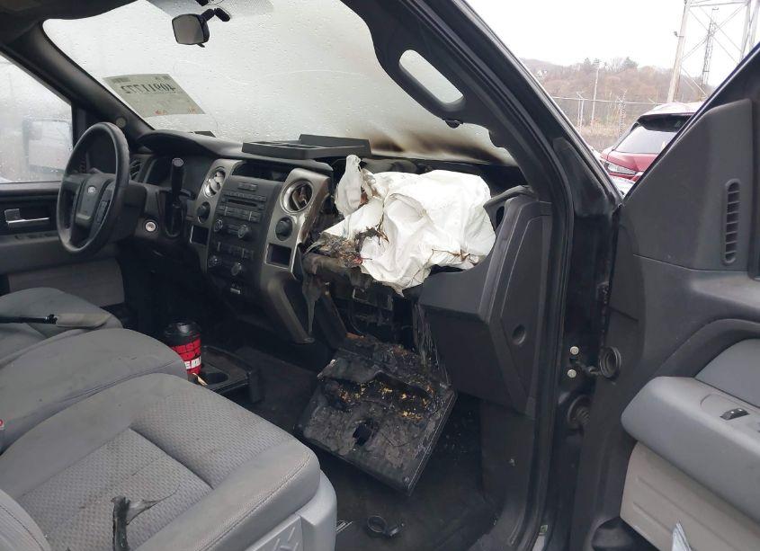 Photo 6 of 2013 Ford F-150 XLT (VIN 1FTFX1EF2DKF49945)