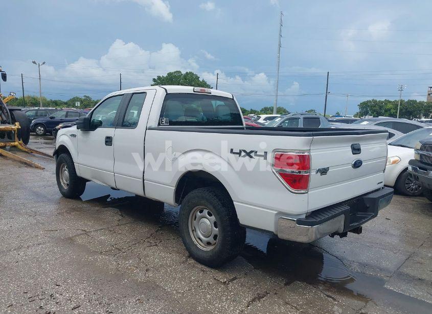 Photo 3 of 2014 Ford F-150 FX4/LARIAT/STX/XL/XLT (VIN 1FTFX1EF2EKD41100)