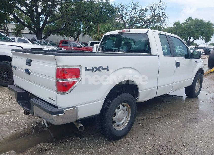 Photo 4 of 2014 Ford F-150 FX4/LARIAT/STX/XL/XLT (VIN 1FTFX1EF2EKD41100)