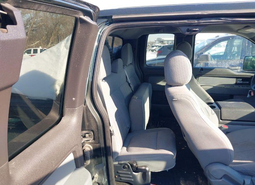 Photo 8 of 2014 Ford F-150 XLT (VIN 1FTFX1EF3EFB15639)