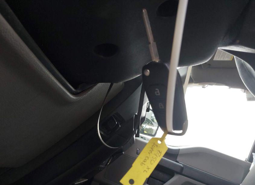 Photo 11 of 2016 Ford F-150 XL (VIN 1FTFX1EF3GKE19614)