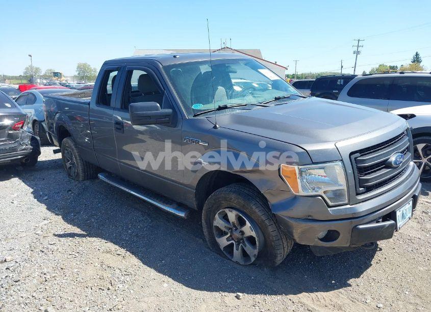 2013 Ford F-150 STX (VIN 1FTFX1EF4DFA13572) main photo