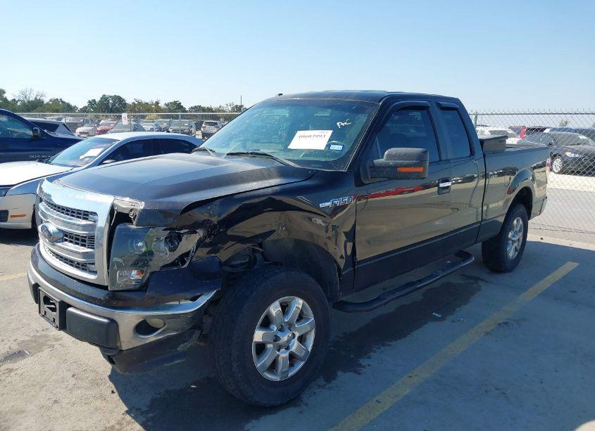 Photo 2 of 2013 Ford F-150 XLT (VIN 1FTFX1EF4DFC51759)