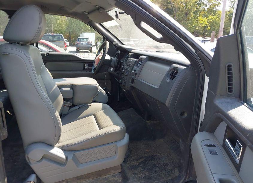 Photo 5 of 2014 Ford F-150 XL (VIN 1FTFX1EF4EKE45667)