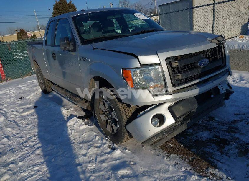 2014 Ford F-150 (VIN 1FTFX1EF4EKF34297) main photo