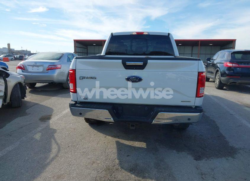 Photo 16 of 2015 Ford F-150 XLT (VIN 1FTFX1EF5FFA39469)