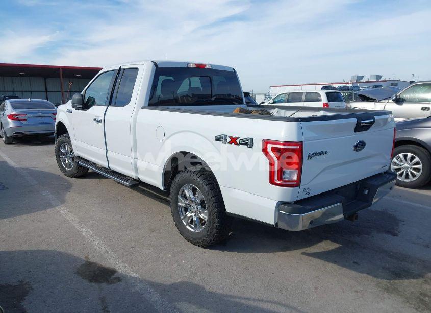 Photo 3 of 2015 Ford F-150 XLT (VIN 1FTFX1EF5FFA39469)