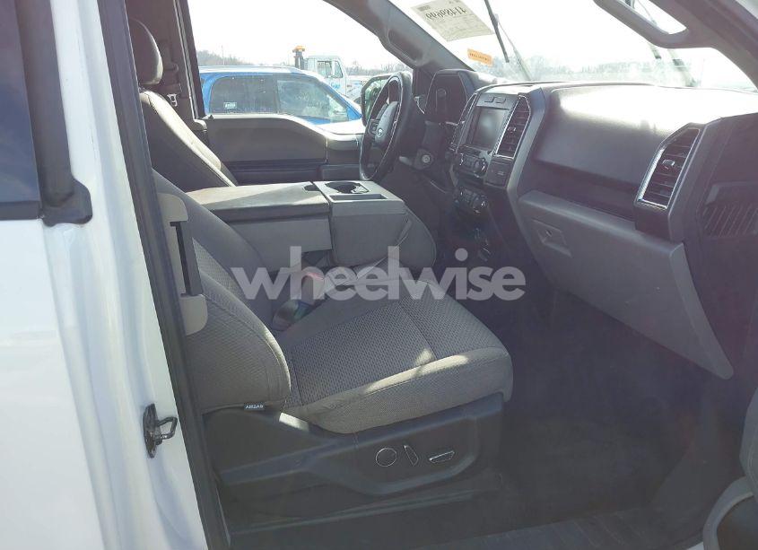 Photo 5 of 2015 Ford F-150 XLT (VIN 1FTFX1EF5FFA39469)