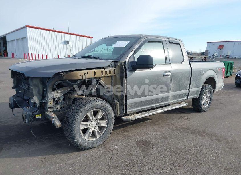 Photo 2 of 2016 Ford F-150 XLT (VIN 1FTFX1EF5GKG00553)