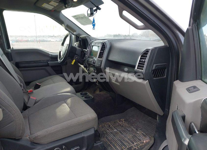 Photo 5 of 2016 Ford F-150 XLT (VIN 1FTFX1EF5GKG00553)