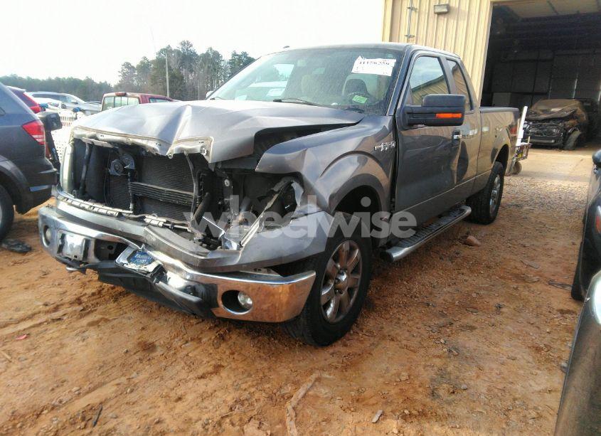 Photo 2 of 2013 Ford F-150 XLT (VIN 1FTFX1EF6DFA01536)