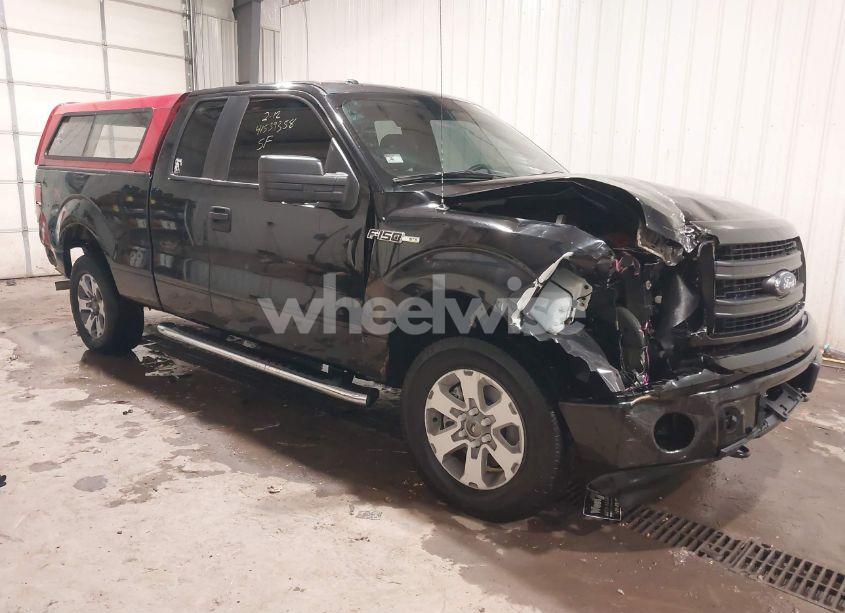 2013 Ford F-150 STX (VIN 1FTFX1EF6DKE50996) main photo