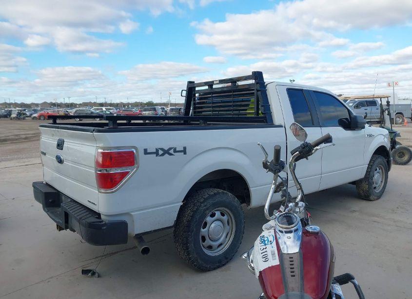 Photo 4 of 2013 Ford F-150 XL (VIN 1FTFX1EF6DKF42996)