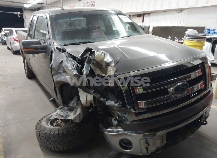 2014 Ford F-150 XLT (VIN 1FTFX1EF6EFB64592) main photo