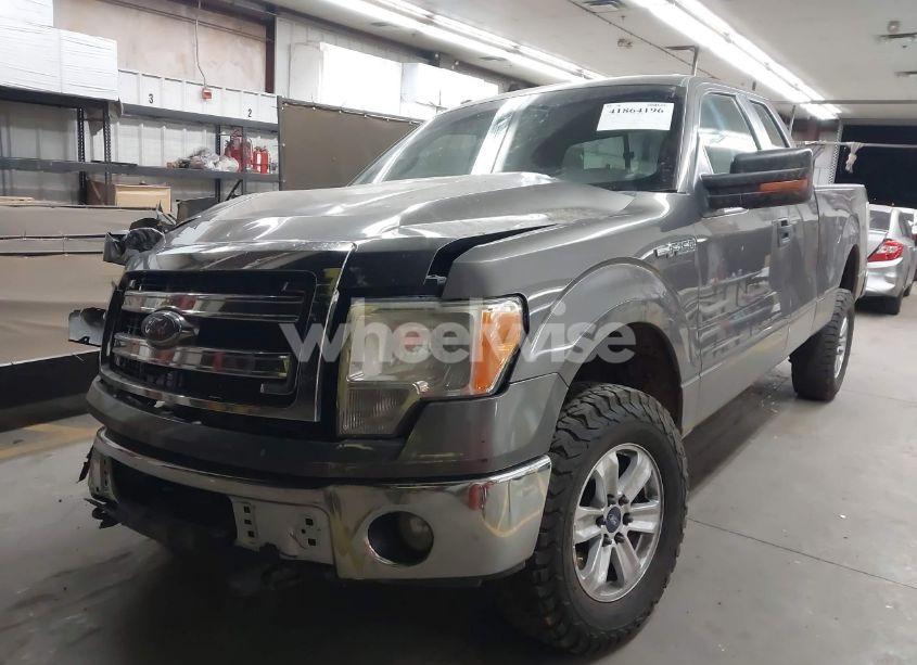 Photo 2 of 2014 Ford F-150 XLT (VIN 1FTFX1EF6EFB64592)