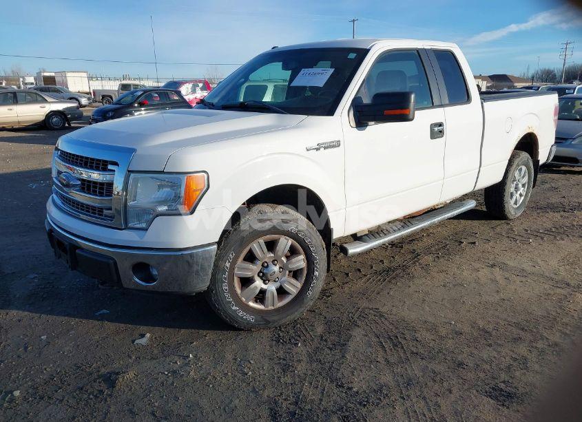 Photo 2 of 2013 Ford F-150 XLT (VIN 1FTFX1EF7DFB92058)
