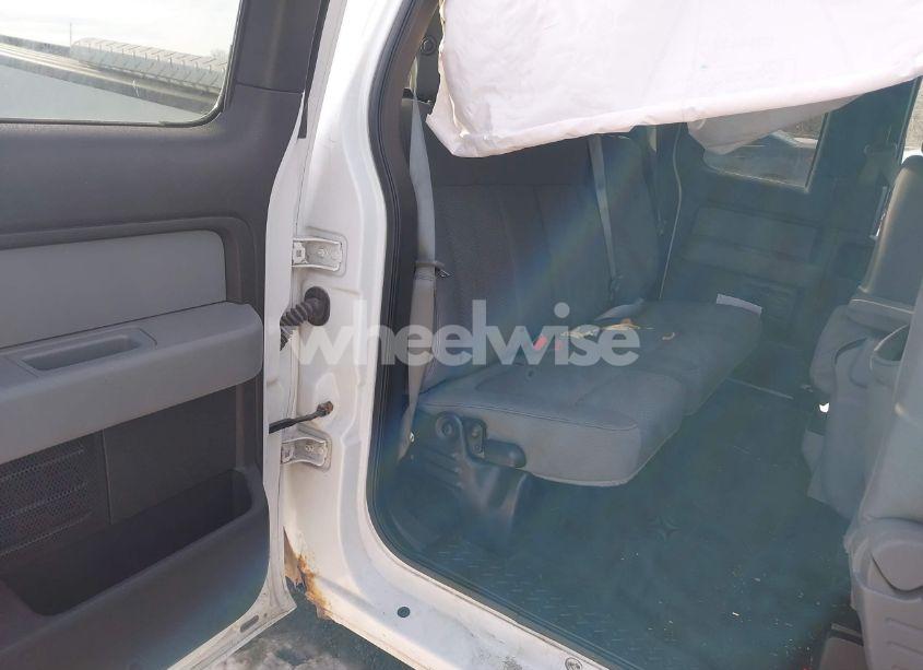 Photo 8 of 2013 Ford F-150 XLT (VIN 1FTFX1EF7DKF68670)