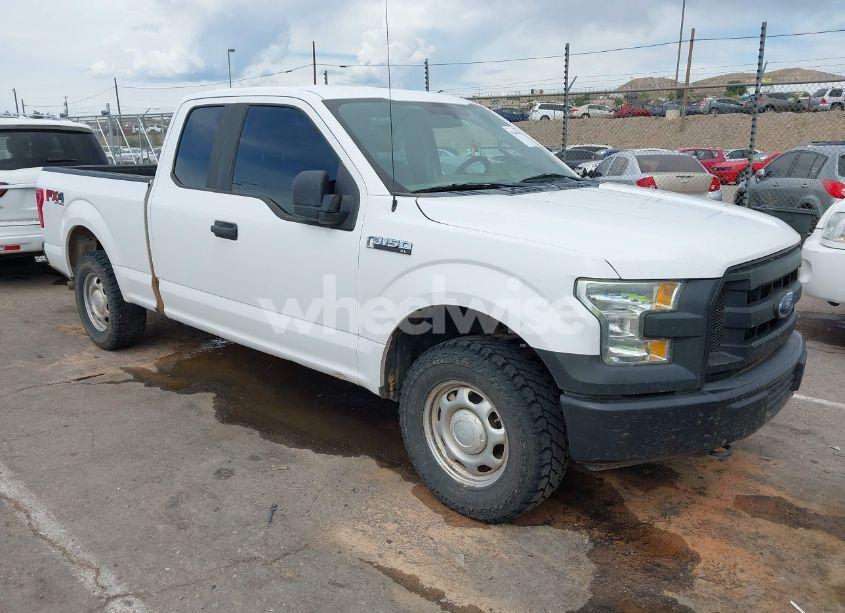2017 Ford F-150 XL (VIN 1FTFX1EF7HKC67595) main photo