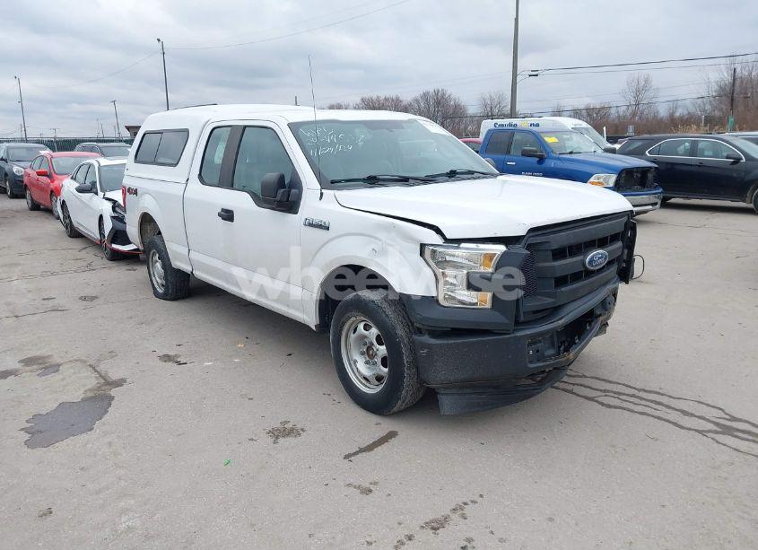 2017 Ford F-150 XL (VIN 1FTFX1EF7HKD61508) main photo