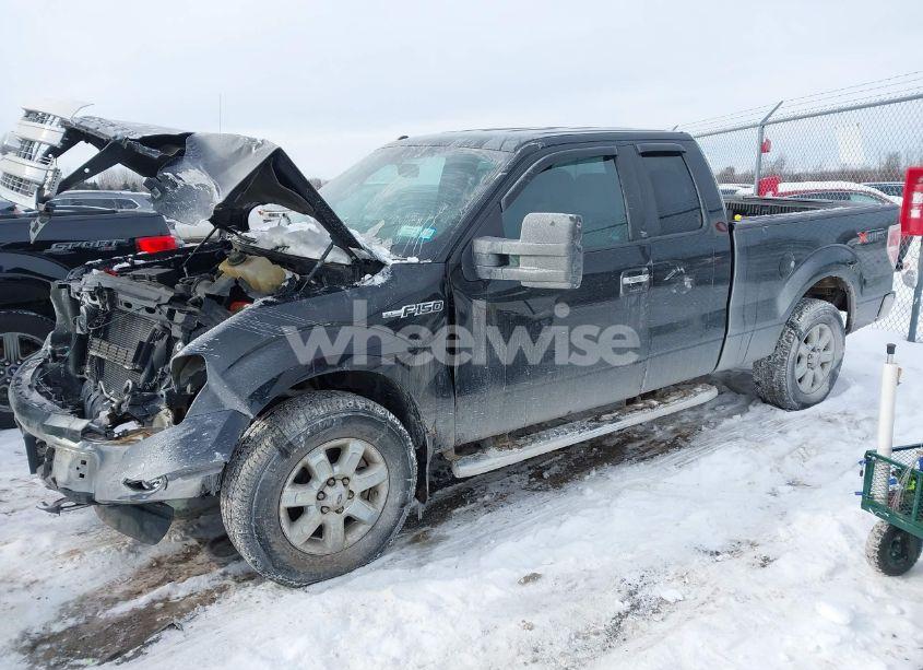 Photo 2 of 2014 Ford F-150 XLT (VIN 1FTFX1EF8EFA96392)