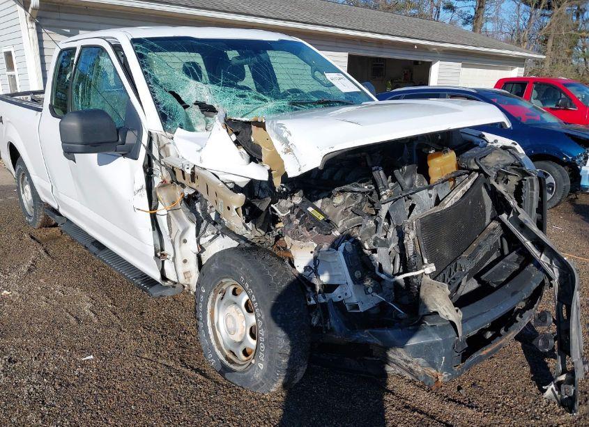 Photo 6 of 2015 Ford F-150 XL (VIN 1FTFX1EF8FKD18423)