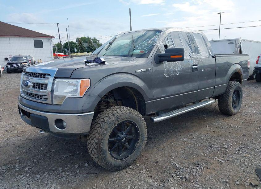 Photo 2 of 2013 Ford F-150 XLT (VIN 1FTFX1EF9DFA25748)