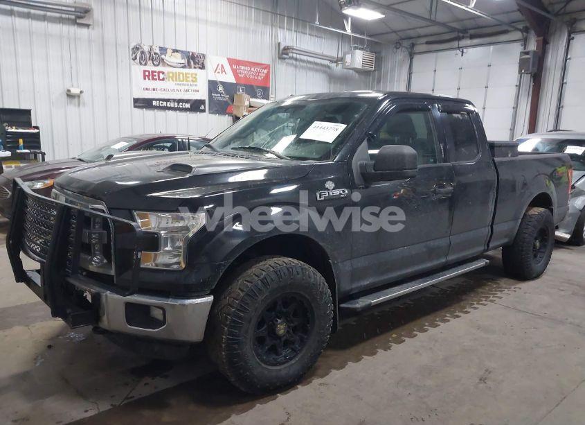 Photo 2 of 2015 Ford F-150 XLT (VIN 1FTFX1EF9FFB74356)