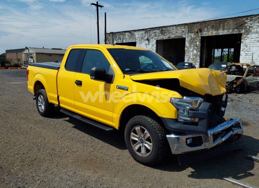 2017 Ford F-150 XLT (VIN 1FTFX1EF9HKD62465) main photo