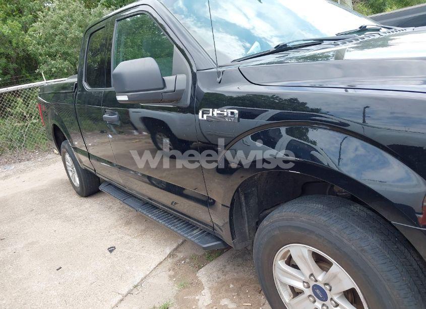 Photo 13 of 2017 Ford F-150 XLT (VIN 1FTFX1EF9HKE25399)