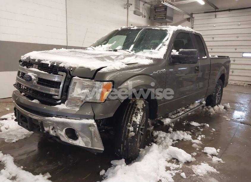 Photo 2 of 2013 Ford F-150 XLT (VIN 1FTFX1EFXDFD79309)