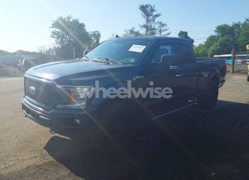 Photo 2 of 2018 Ford F-150 XLT (VIN 1FTFX1EG0JFB07498)